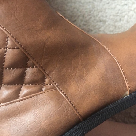 Over the knee boots - Picture 6 of 6